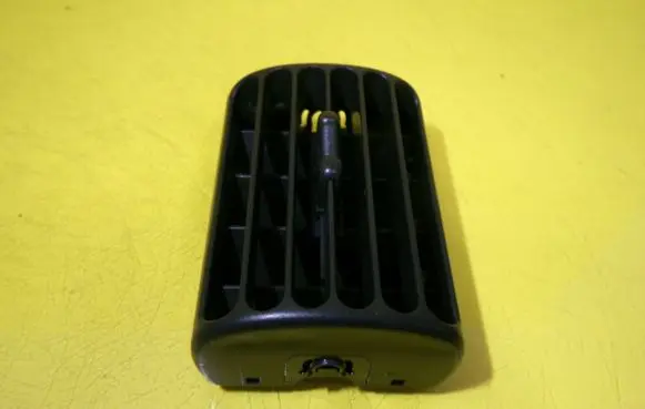 Opel Sintra Dashboard side air vent grill/cover trim 