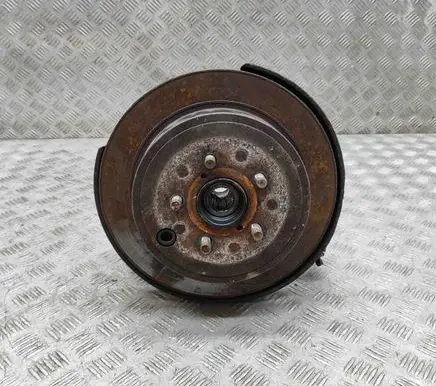 Toyota GT 86 Rear wheel hub SU00300783