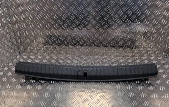 Skoda Octavia Mk4 Trunk/boot sill cover protection 5E7863459A