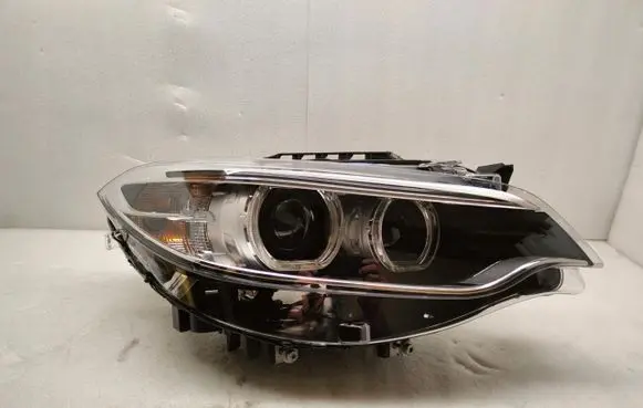 BMW 2 F22 F23 Headlight/headlamp
