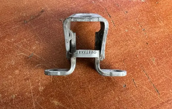 Saab 9-3 Ver2 Front door upper hinge 045BAD3EF 028FXA3E