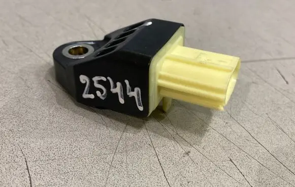 Subaru Legacy Airbag deployment crash/impact sensor 98237AJ000