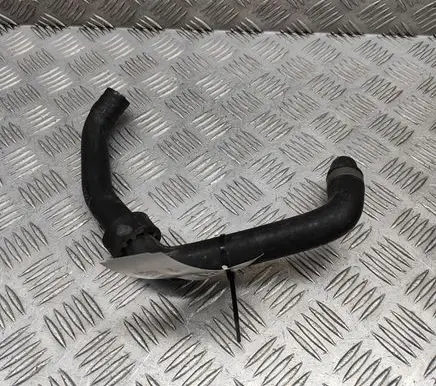 Mercedes-Benz GL X166 Engine coolant pipe/hose A1668304196