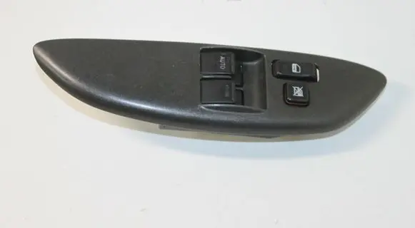 Toyota Yaris Electric window control switch