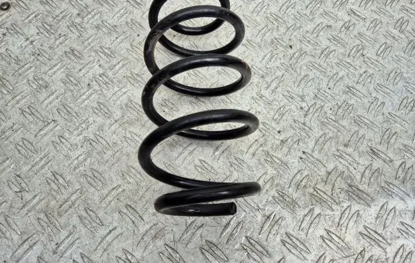 Mercedes-Benz CLA C117 X117 W117 Rear coil spring