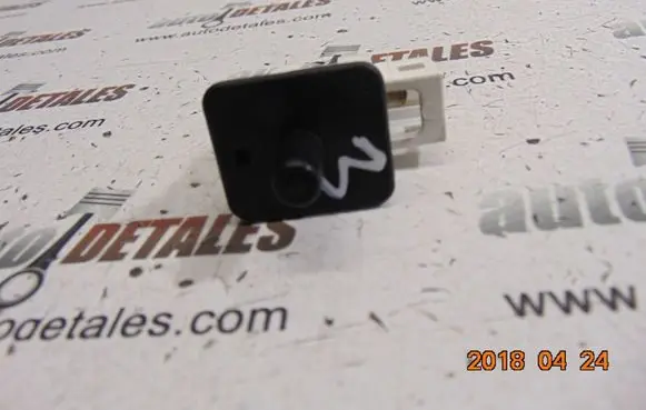 Mercedes-Benz E W211 Rear door sensor A2028209410