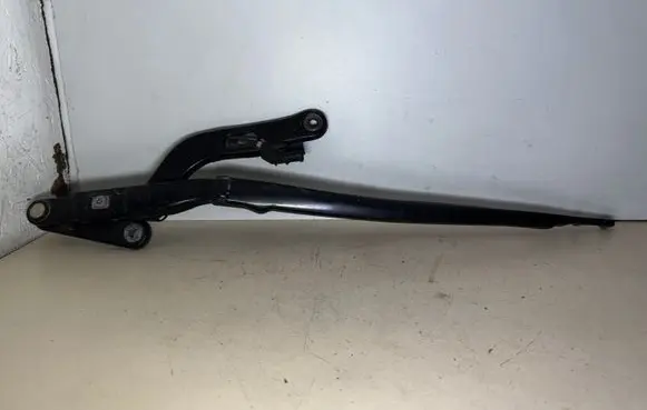 BMW 7 E65 E66 Front wiper blade arm 7144076 61617144076 A105RB04