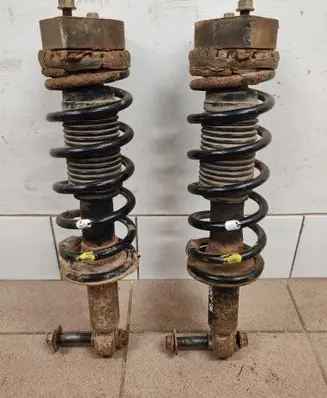 Subaru Legacy Rear shock absorber with coil spring 