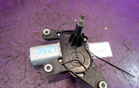 Renault Grand Modus Rear window wiper motor 8200311486F