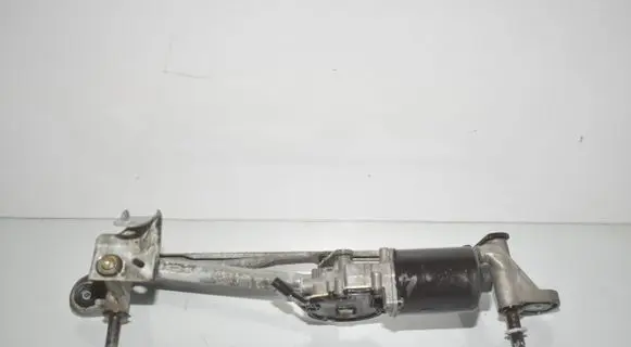 BMW 2 Active Tourer U06 Front wiper linkage and motor 7159284 8492107 61618492107