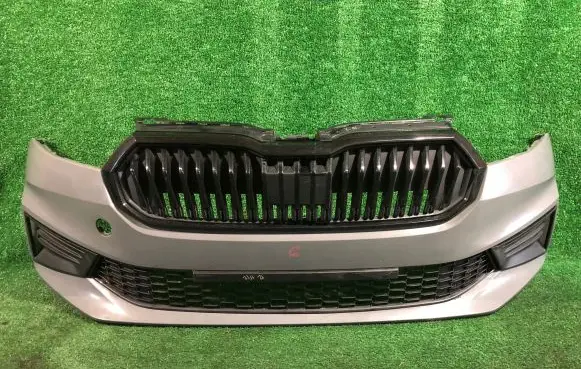 Skoda Fabia Mk4 (6VA) Front bumper