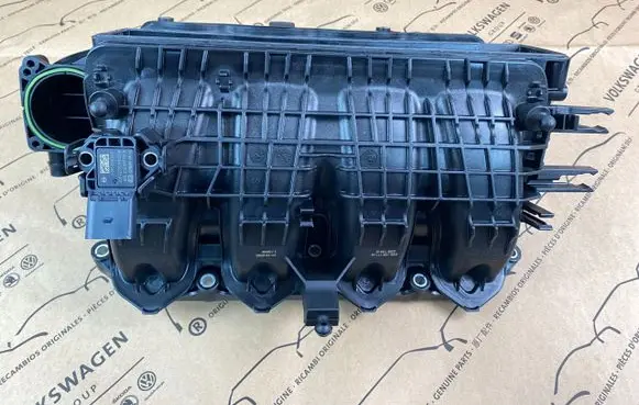 Audi A3 S3 8V Intake manifold 04E129711M