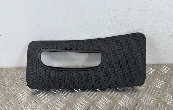 Volvo V70 Dash center speaker trim cover 39997041