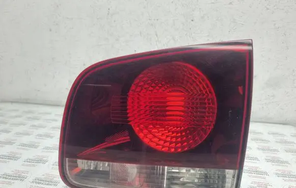 Volkswagen Touareg I Tailgate rear/tail lights 7L6945094T