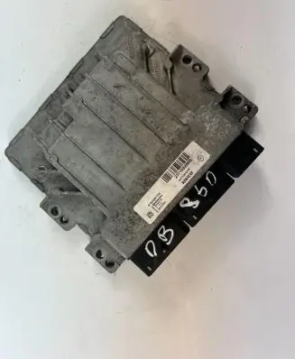 Renault Megane III Engine control unit/module ECU 237106288R S180206145A