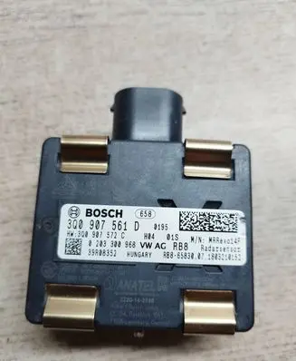 Skoda Superb B8 (3V) Distronic sensor radar 3Q0907561D 3Q0907572C