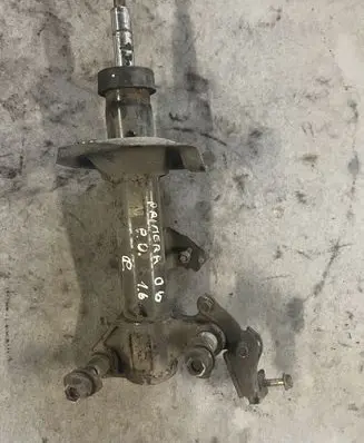 Nissan Primera Front shock absorber/damper