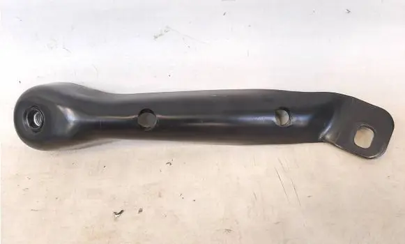 BMW 7 G70 Holder (bracket) 6864578 31106864578