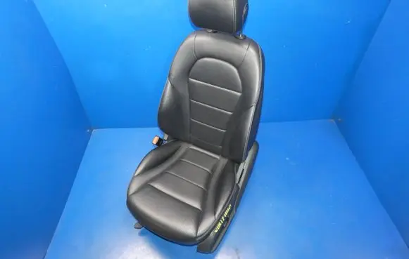 Mercedes-Benz C W205 Front driver seat 
