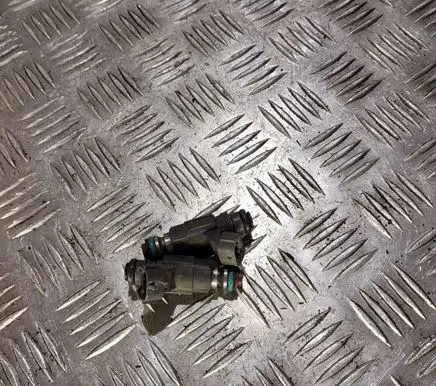 Subaru Legacy Fuel injector 0013714 FBJC101