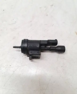 Mercedes-Benz E W212 Turbo solenoid valve 0025407097 48B43625C02