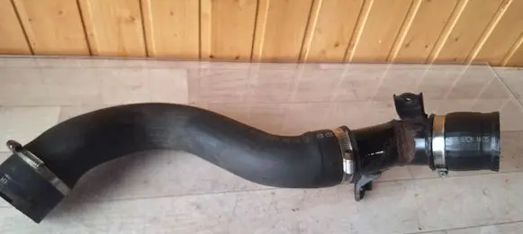 Toyota Corolla Verso E121 Intercooler hose/pipe 11035A