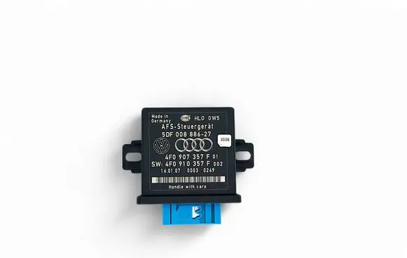 Audi A6 S6 C6 4F Light module LCM 5DF00888627 4F0907357F 4F0910357F