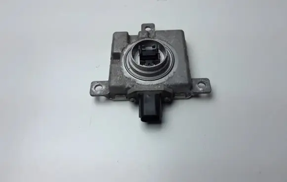 Honda CR-V Xenon control unit/module 2367116X07