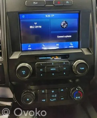 Navigation unit CD/DVD player
