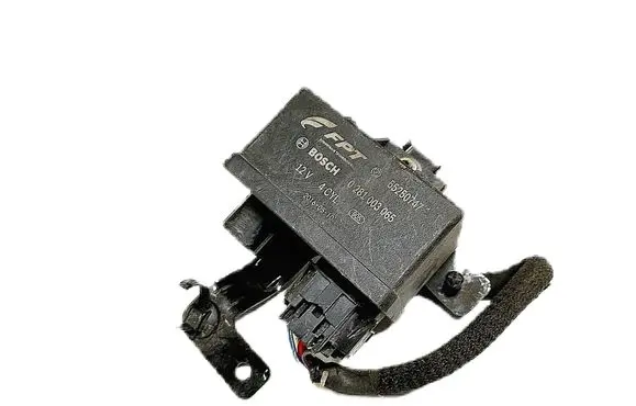 Fiat Panda III Glow plug pre-heat relay 55250747