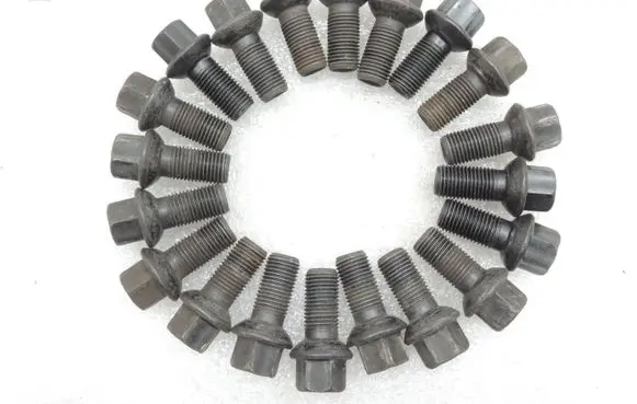 Mercedes-Benz C W205 Nuts/bolts A0009901707