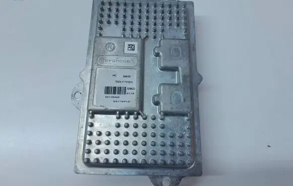 Ford Fusion II Headlight ballast module Xenon L90005488 11P8ZL06 90128444