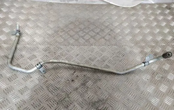 Mercedes-Benz S W222 Engine coolant pipe/hose