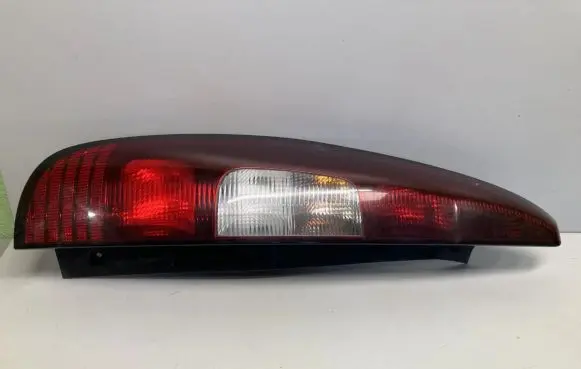 Mitsubishi Colt Rear/tail lights 8330A405