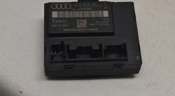 Audi A6 S6 C6 4F Door control unit/module 4F0959794E 4F0910795E 0033TFJ0001