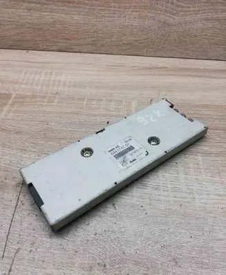 BMW 7 E65 E66 Aerial antenna amplifier 6941747
