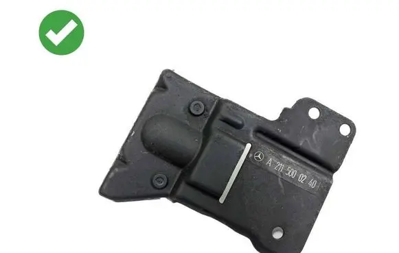 Mercedes-Benz E W211 Auxiliary pre-heater (Webasto) A2115060340 A2115000240 67454
