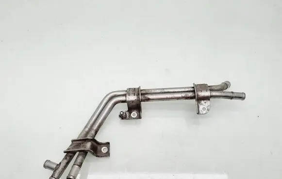 Toyota Land Cruiser (J150) Engine coolant pipe/hose 1626831040