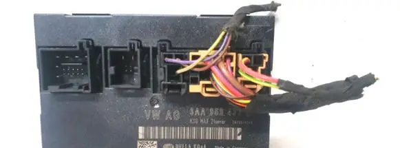Volkswagen PASSAT B7 Comfort/convenience module 3AA959433E