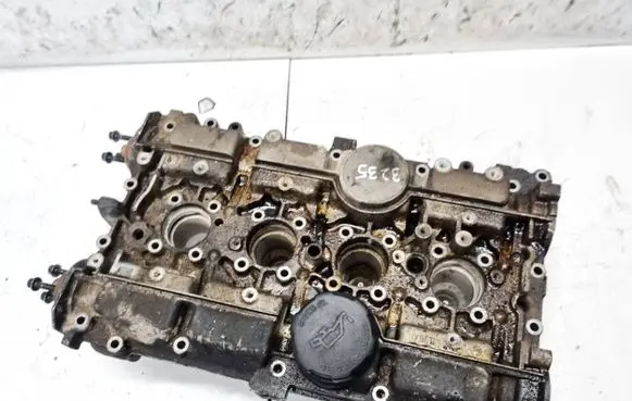 Volvo S40, V40 Engine head 1001005