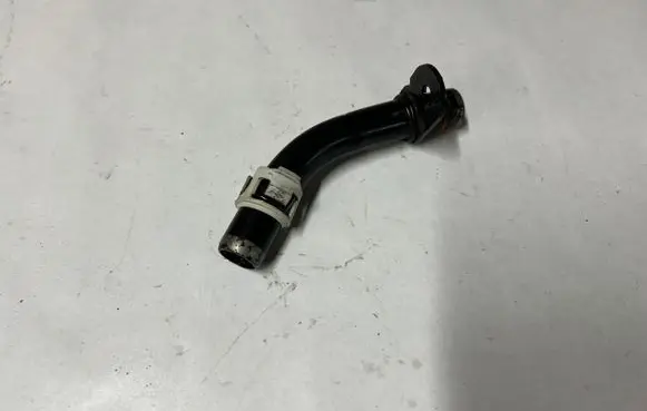Ford Mustang VI Brake vacuum hose/pipe FR3E18696A