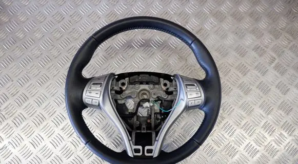 Nissan Qashqai Steering wheel 484304EL1A