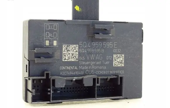 Skoda Superb B8 (3V) Door control unit/module 5Q4959595E
