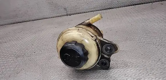 Chevrolet Captiva Power steering fluid tank/reservoir 