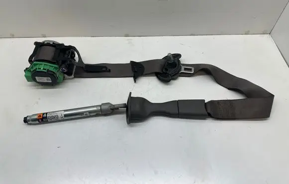 Chevrolet Malibu Front seatbelt 84199109 4611400000000R 527154343