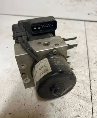 Volkswagen Golf IV ABS Pump 1J0907379P