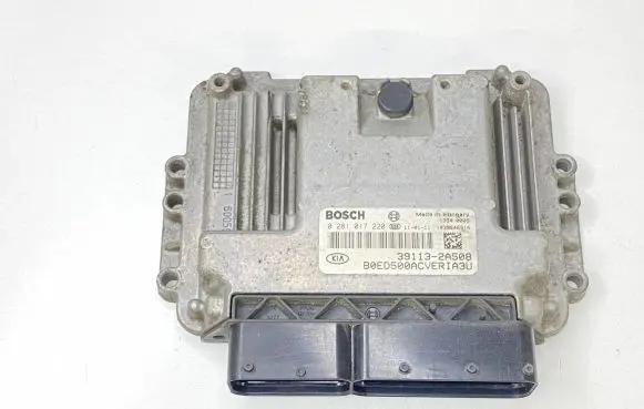 KIA Ceed Engine control unit/module ECU 0281017220 39113-2A508