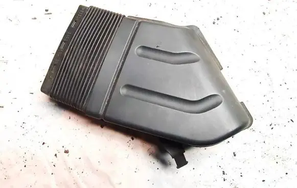 Audi A4 S4 B6 8E 8H Air intake hose/pipe 8e0129617