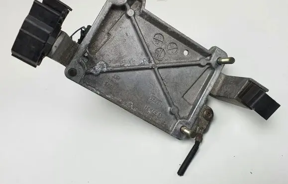 Alfa Romeo 147 Engine control unit holder 