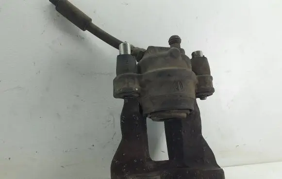 Mercedes-Benz E W212 Rear brake caliper